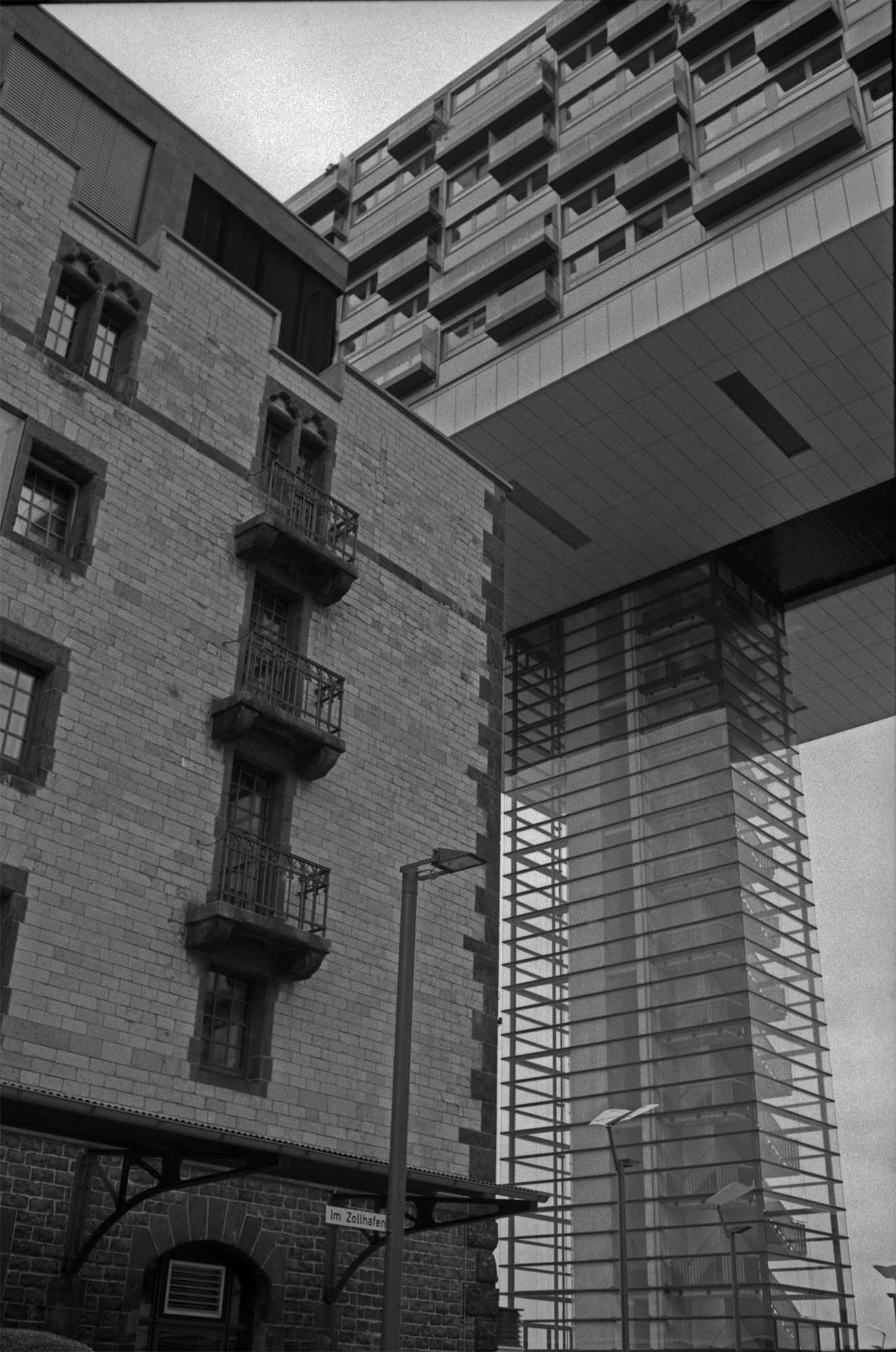 F22_N9a_Köln_Zollhafen_bearbeitet_klein