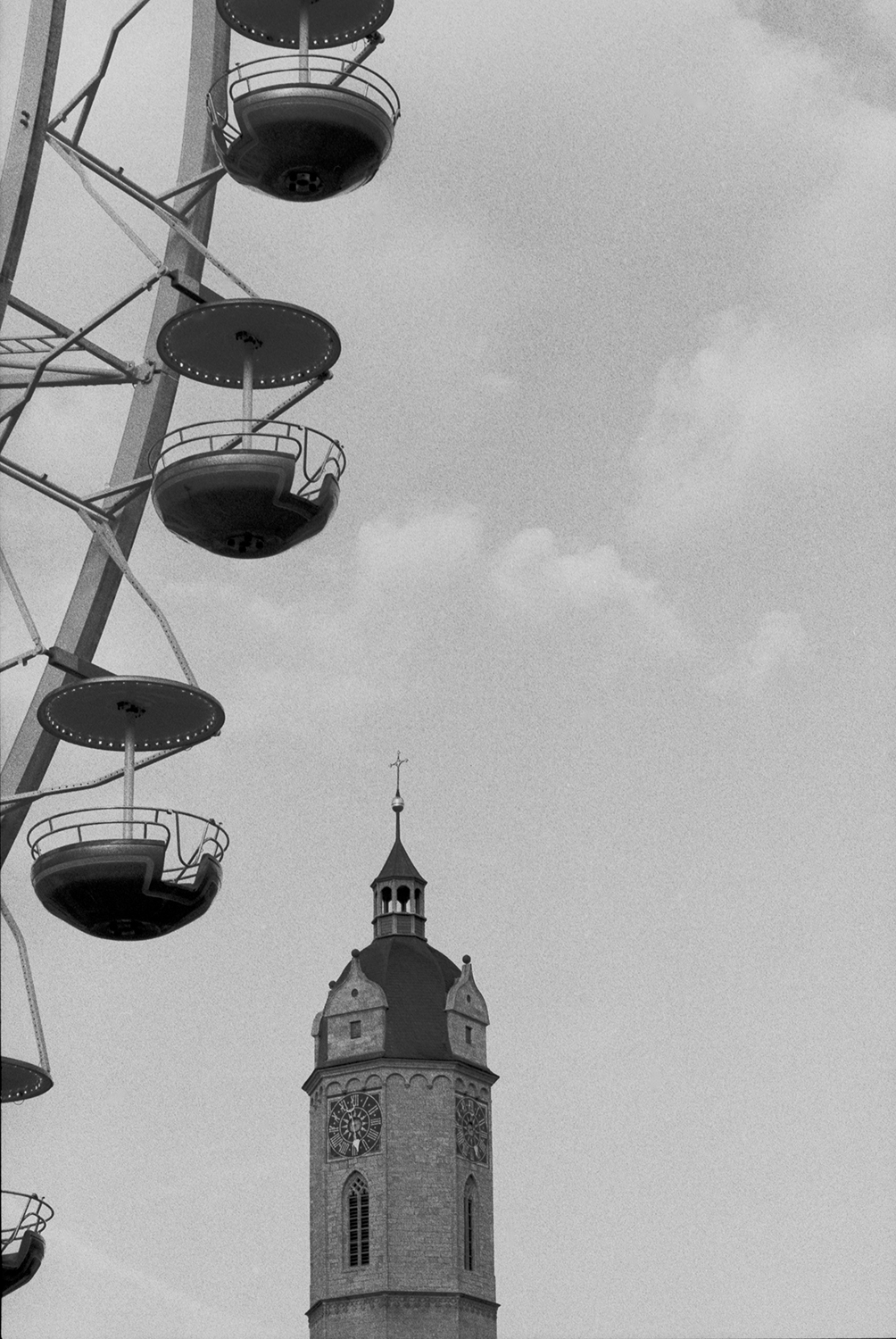 F68N12_Jena Kirche Riesenrad_bearb