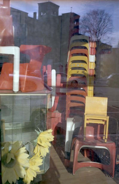 F49N14_Lastday1_Gelbe Stühle_bearb